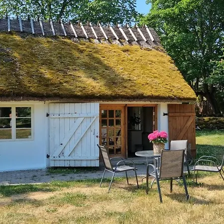 Paerdi Suvemaja * Koguva